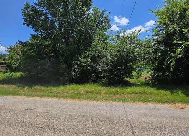 Property at 7167 Darling St, Azle, TX 76020