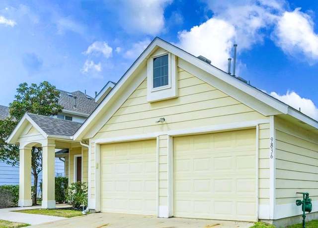 Property at 9836 Wild Ginger Dr, Mckinney, TX 75072, 3 beds, 2 baths