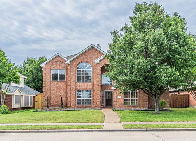 Property at 9114 Woodlake Dr, Rowlett, TX 75088, 4 beds, 2.5 baths