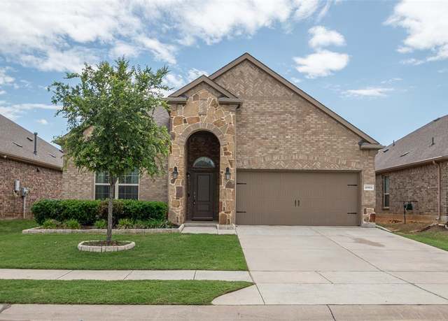 Property at 10904 Cobalt Dr, Aubrey, TX 76227, 4 beds, 2 baths
