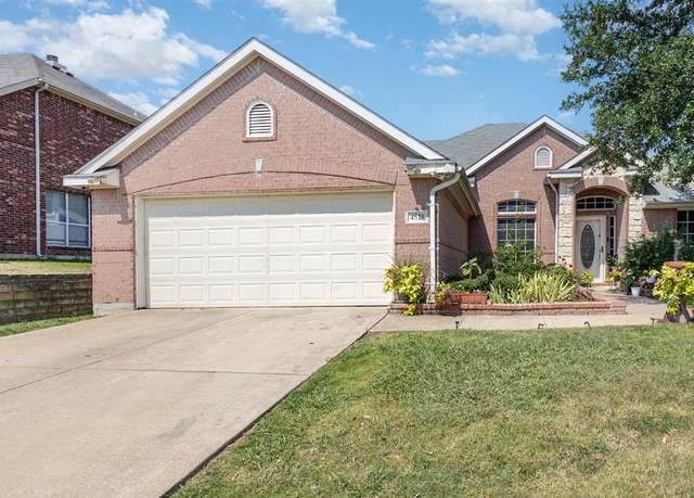 Property at 4521 Bonnywood Dr, Mesquite, TX 75150, 4 beds, 3 baths