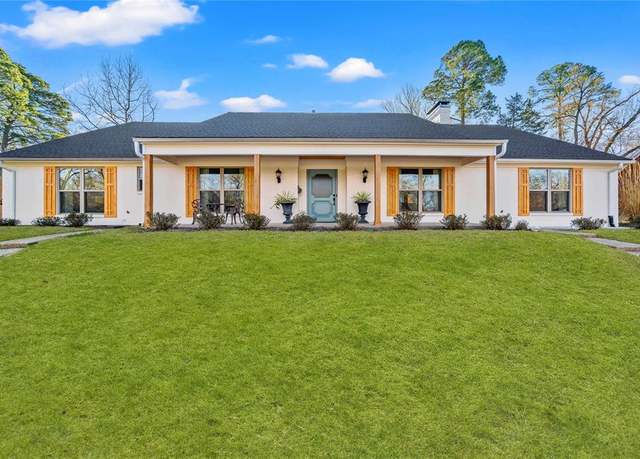 Property at 3918 Fry Ave, Tyler, TX 75701, 5 beds, 3 baths