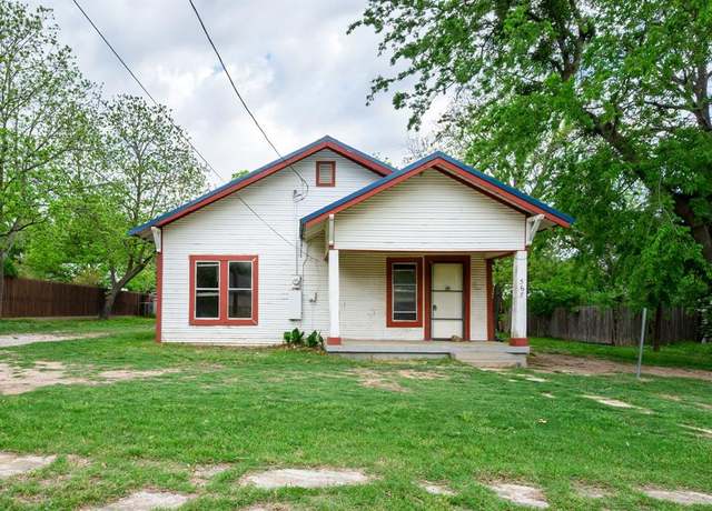 Property at 563 E Long St, Stephenville, TX 76401, 2 beds, 1 bath