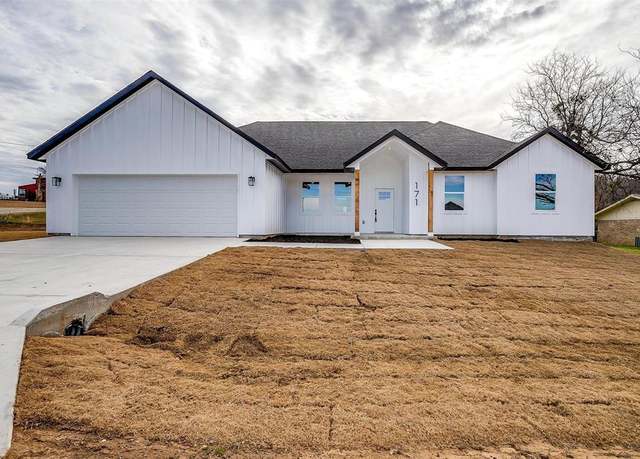 Property at 171 Tryall Ct, Runaway Bay, TX 76426, 4 beds, 2 baths