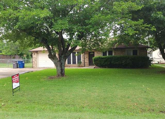 Property at 414 Butterfly Ln, Red Oak, TX 75154, 3 beds, 2 baths