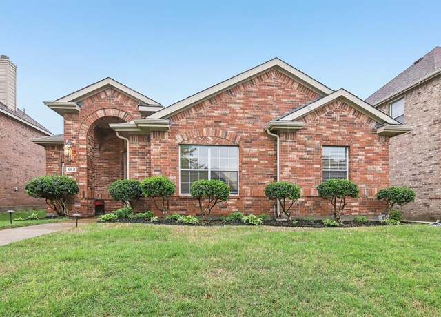 Property at 682 Crockett Dr, Lavon, TX 75166, 3 beds, 2 baths