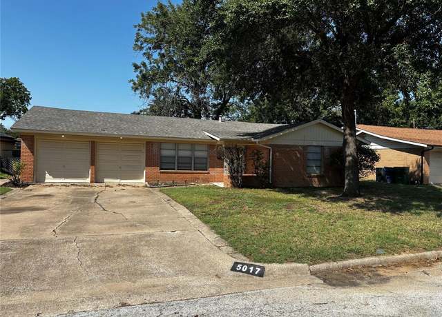 Property at 5017 Sabelle Ln, Haltom City, TX 76117, 3 beds, 1.5 baths