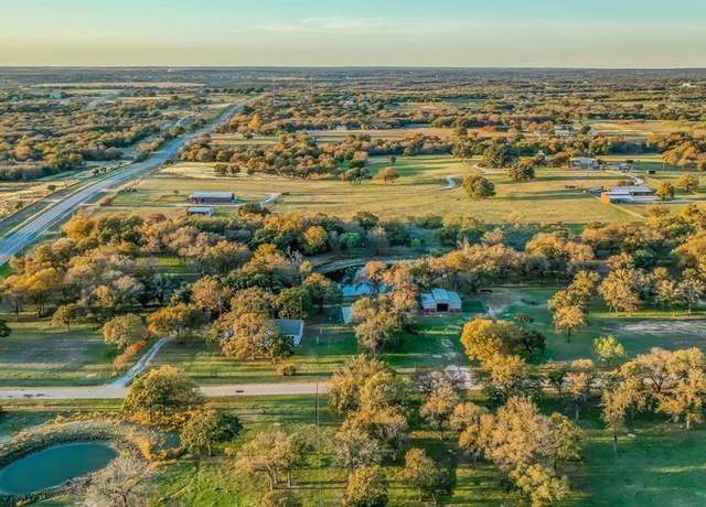 Property at 109 Tango Rd, Weatherford, TX 76087, 3 beds, 2 baths