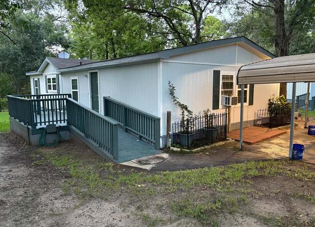 Property at 134 Grissom Dr, Gun Barrel City, TX 75156, 3 beds, 2 baths