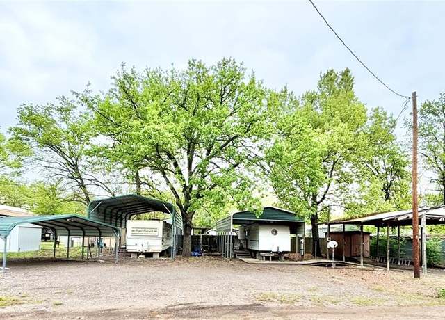 Property at 315 Private Road 7703, Emory, TX 75440