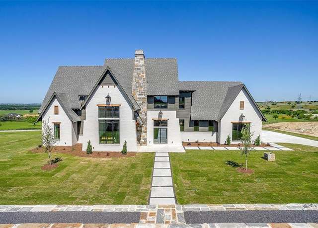 Property at 7804 Vern Hills Dr, Fort Worth, TX 76126, 4 beds, 4 baths