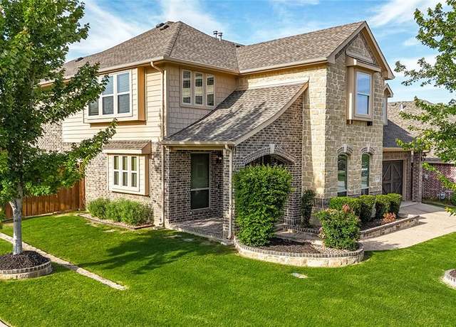 Property at 4229 Waterstone Rd, Fort Worth, TX 76244, 4 beds, 3.5 baths