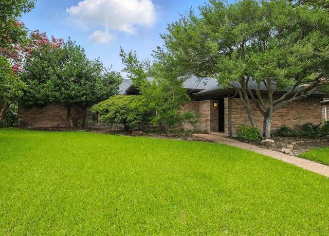 Property at 9901 Burnham Dr, Dallas, TX 75243, 4 beds, 3 baths