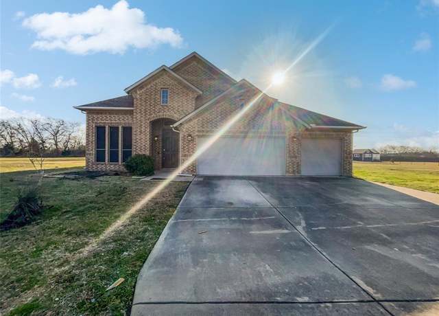 Property at 7519 Mckinney Meadows Dr, Mckinney, TX 75071, 3 beds, 2.5 baths