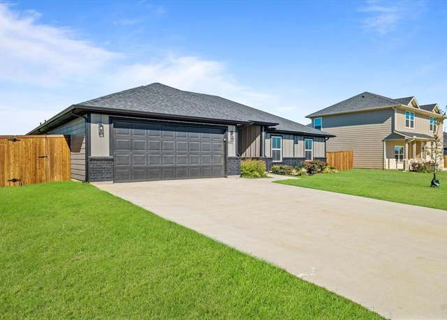 Property at 432 Cirrus Cir, Muenster, TX 76252, 4 beds, 2 baths