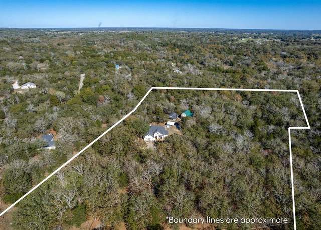 Property at 497 Mountain Creek Dr, Denison, TX 75021, 5 beds, 4.5 baths