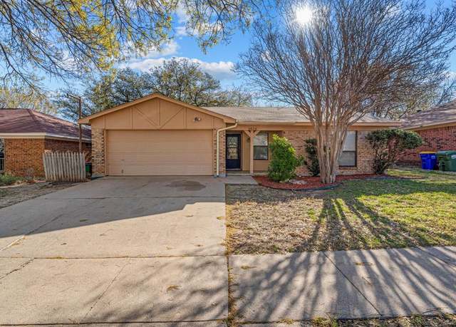 Property at 6624 Constitution Dr, Watauga, TX 76148, 3 beds, 2 baths