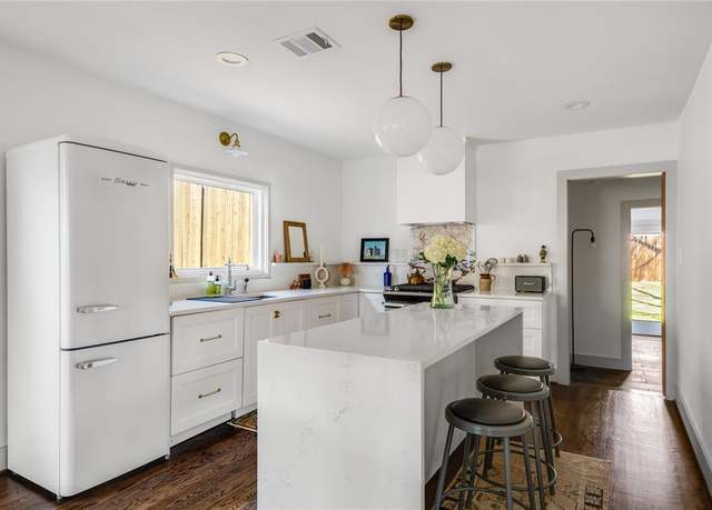 Property at 1207 Walmsley Ave, Dallas, TX 75208, 3 beds, 3 baths