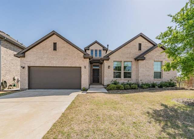 Property at 1221 Coralberry Dr, Northlake, TX 76226, 4 beds, 2 baths