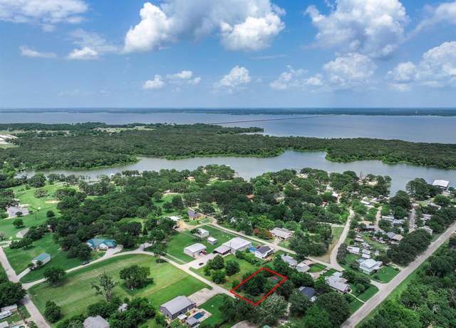 Property at 1112 Park Dr, West Tawakoni, TX 75474
