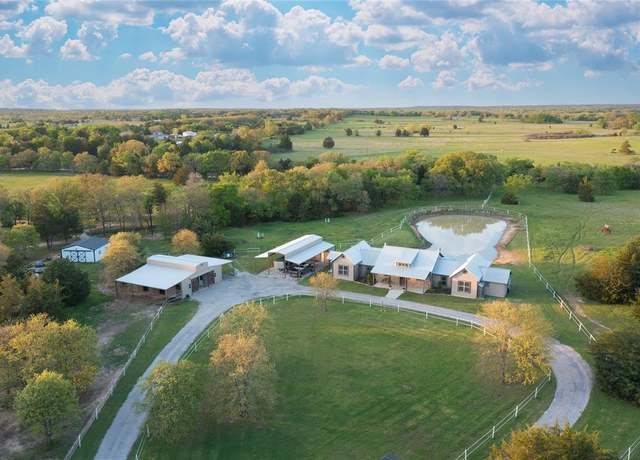Property at 575 County Road 1264, Whitesboro, TX 76273, 4 beds, 2.5 baths