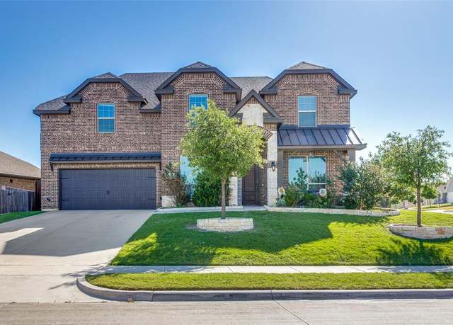 Property at 6829 Fire Dance Dr, Benbrook, TX 76126, 4 beds, 3.5 baths