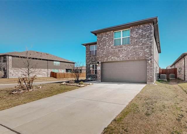 Property at 7812 Schooner Dr, Fort Worth, TX 76179, 3 beds, 2.5 baths