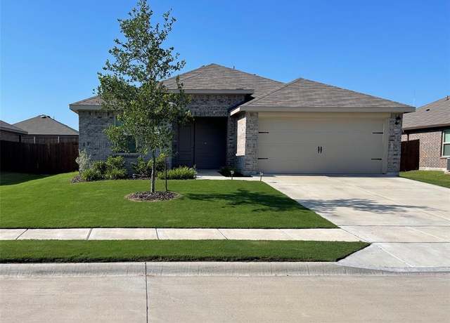 Property at 908 Old Bluff Rd, Royse City, TX 75189, 3 beds, 2 baths