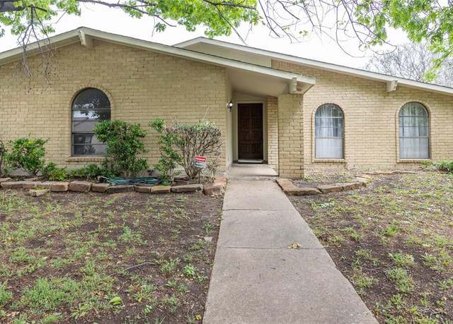 Property at 10247 Green Ash Rd, Dallas, TX 75243, 3 beds, 2 baths