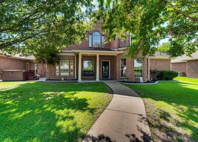 Property at 566 Glenn Ln, Red Oak, TX 75154, 4 beds, 3.5 baths