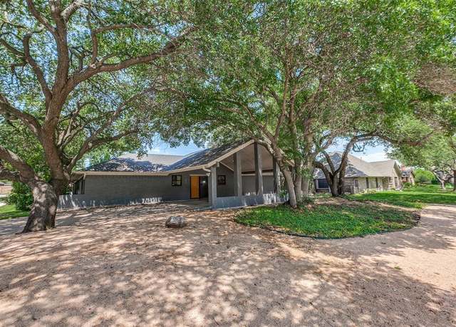 Property at 1201 Delmonte Cir, Plano, TX 75075, 3 beds, 3 baths
