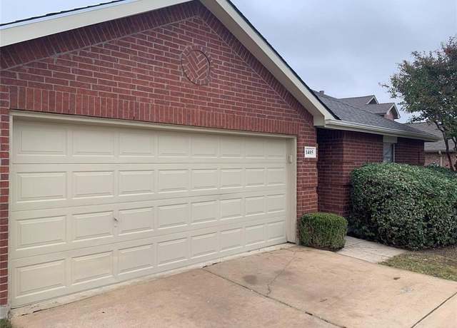 Property at 1405 Whitewater Dr, Little Elm, TX 75068, 4 beds, 2 baths