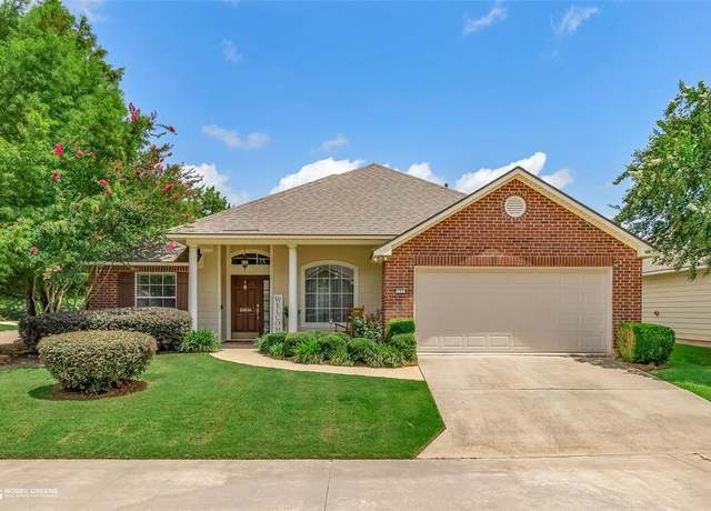 Property at 122 Riverbrooke Dr, Shreveport, LA 71115, 3 beds, 2 baths