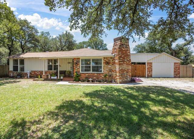 Property at 715 Lakeside Dr, Azle, TX 76020, 3 beds, 2 baths