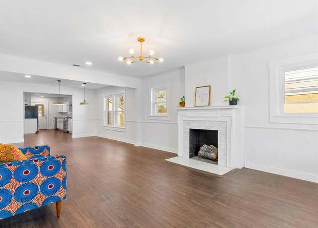 Property at 3240 Lipscomb St, Fort Worth, TX 76110, 3 beds, 2 baths