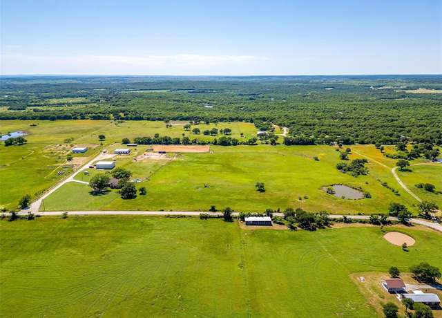 Property at 506 Cundiff Crafton Rd, Chico, TX 76431, 3 beds, 2 baths