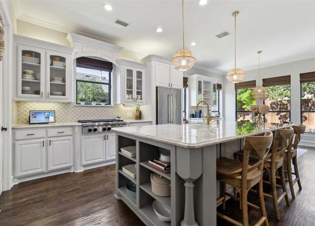 Property at 11353 Seaside Ln, Frisco, TX 75035, 6 beds, 4 baths