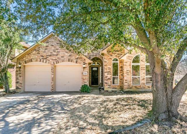 Property at 2100 Golden Arrow Dr, Flower Mound, TX 75028, 4 beds, 2 baths