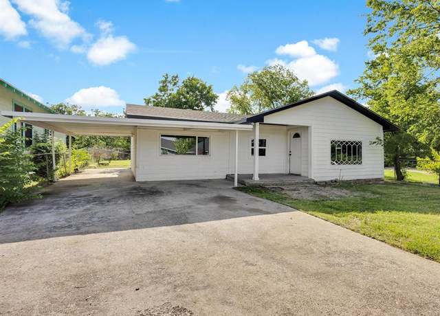 Property at 3508 Livingston Ave, Fort Worth, TX 76110, 3 beds, 2 baths