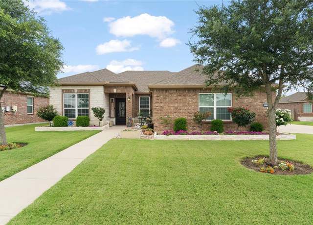 Property at 2014 Autumn Dr, Glenn Heights, TX 75154, 3 beds, 2 baths