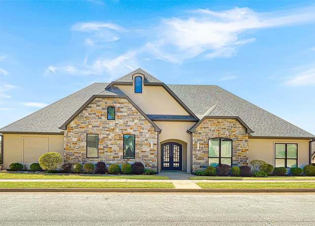Property at 7323 Lake Pointe Cv, Tyler, TX 75703, 3 beds, 2.5 baths