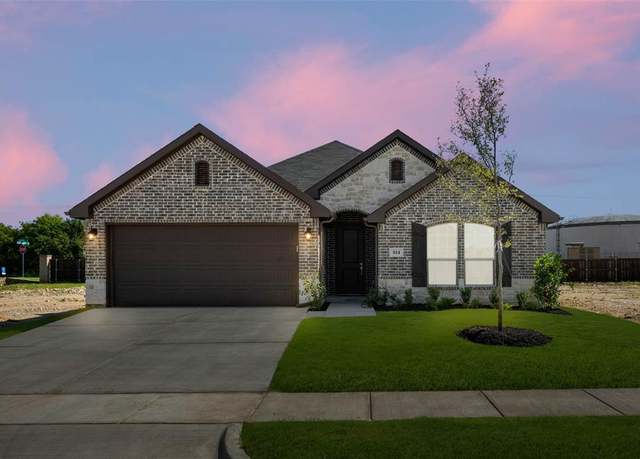 Property at 814 Misty Ln, Cleburne, TX 76033, 3 beds, 2 baths