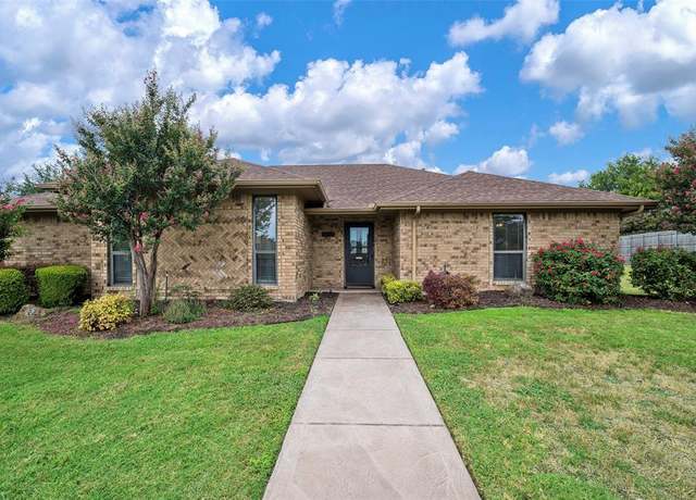 Property at 2143 San Simeon, Carrollton, TX 75006, 3 beds, 2 baths