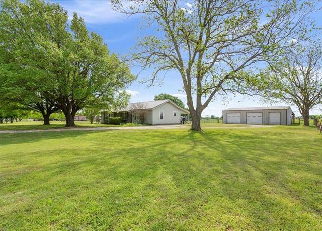 Property at 2936 Bode Rd, West, TX 76691, 3 beds, 2 baths