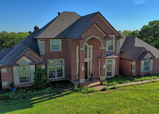 Property at 8791 State Hwy 59 S, Bowie, TX 76230, 3 beds, 2.5 baths