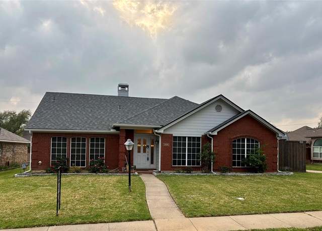 Property at 3309 Susan Ln, Carrollton, TX 75007, 3 beds, 2 baths