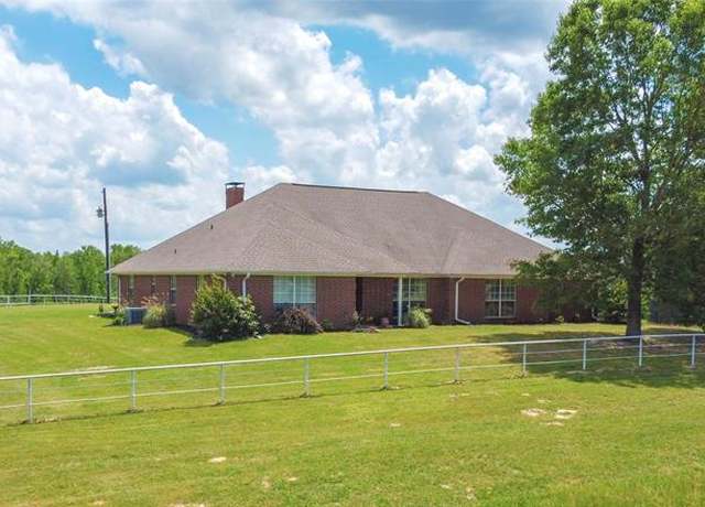 Property at 2085 Highway 155, Linden, TX 75563, 4 beds, 3 baths