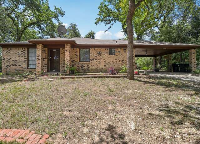 Property at 5624 Midway Rd, Weatherford, TX 76085, 3 beds, 2 baths