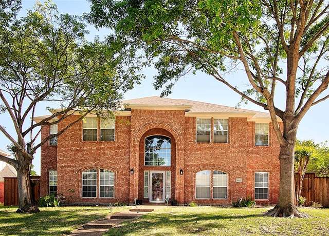 Property at 10113 Asheboro St, Frisco, TX 75035, 5 beds, 3.5 baths