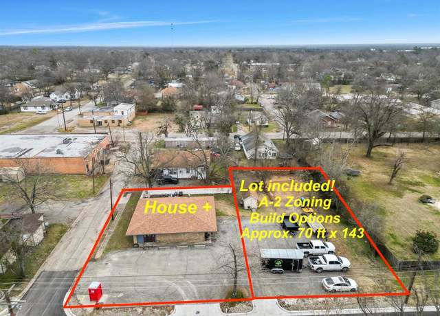 Property at 1700 Washington St, Commerce, TX 75428, 2 beds, 1 bath